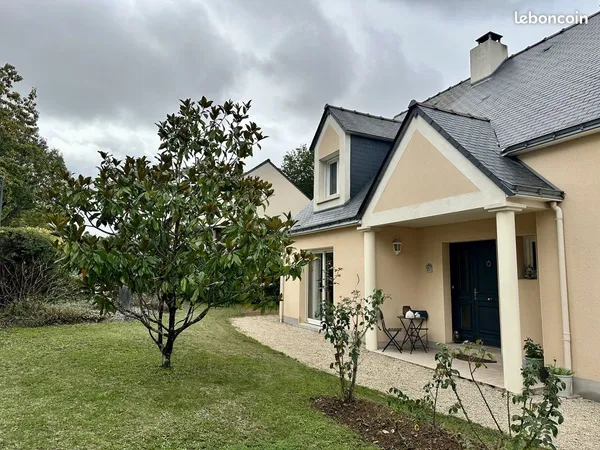 Maison 7 pièces 166 m²