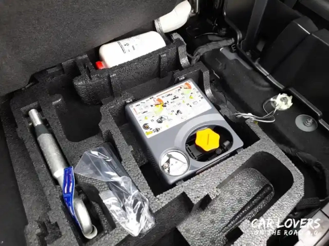 Volvo Xc90 t8 awd hybride rechargeable 455 ch geartronic 8 7pl — photo 24