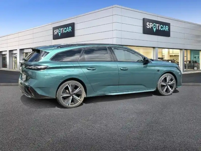Peugeot 308 sw phev 225 e-eat8 gt — photo 6