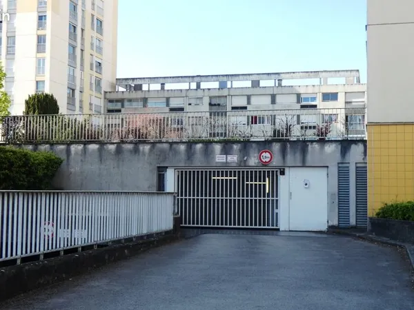 Emplacement parking Fontaine d'Ouche