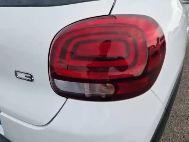 Citroën C3 puretech 83 s&amp;s bvm5 — photo 17