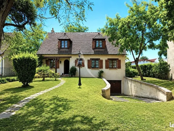 Maison 6 pièces 136 m²