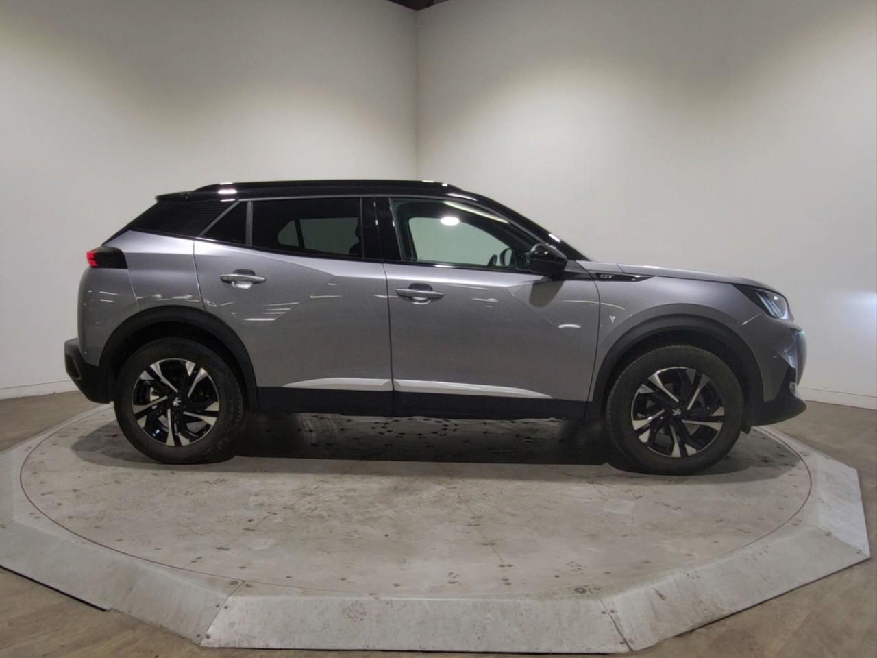 Peugeot 2008 puretech 130 s&s eat8 gt — photo 6