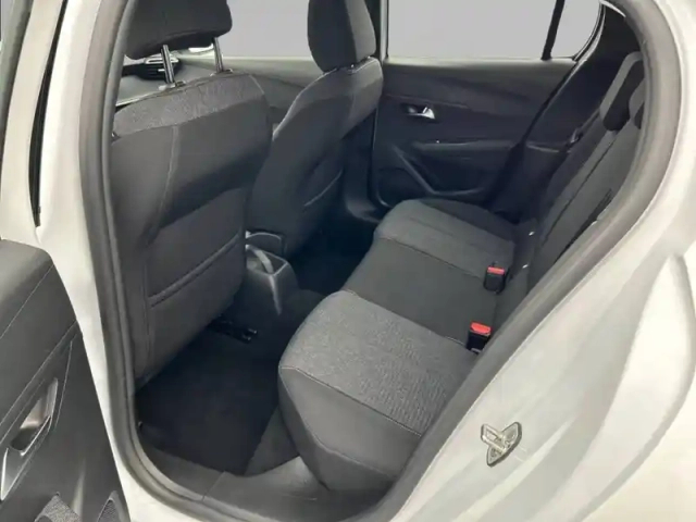 Peugeot 208 hybrid 110 ch e-dcs6 — photo 12