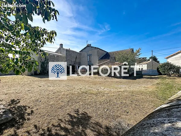 Maison 8 pièces 179 m²