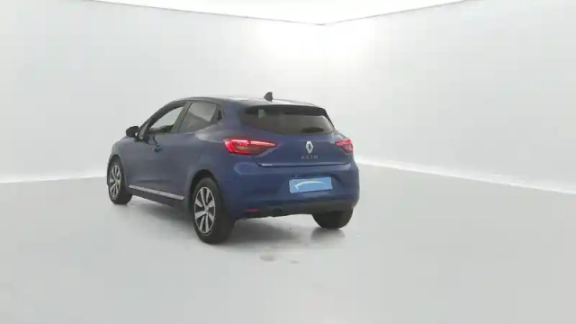 Renault Clio tce 90 — photo 12