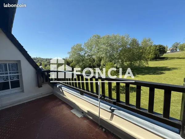 Studio 1 pièce 26 m²