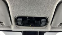 Toyota Yaris 116h Design 5p MY22 — photo 30