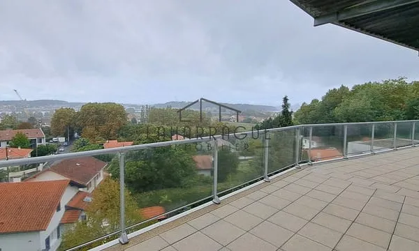 Appartement 4 pièces 91 m²