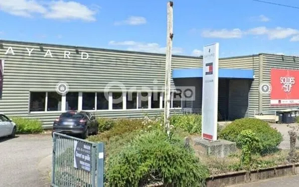 Local professionnel 1200 m²