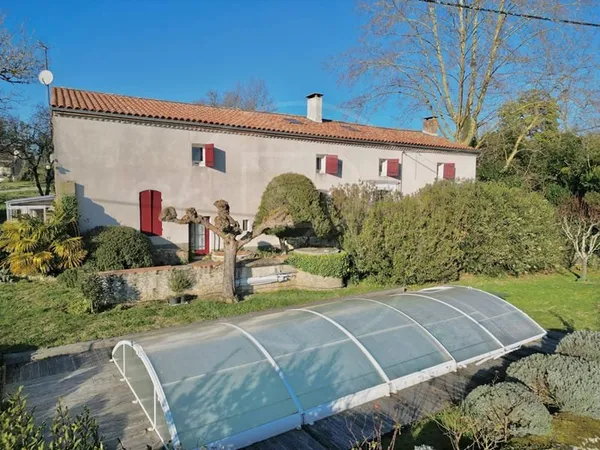 Charmante maison en pierre
