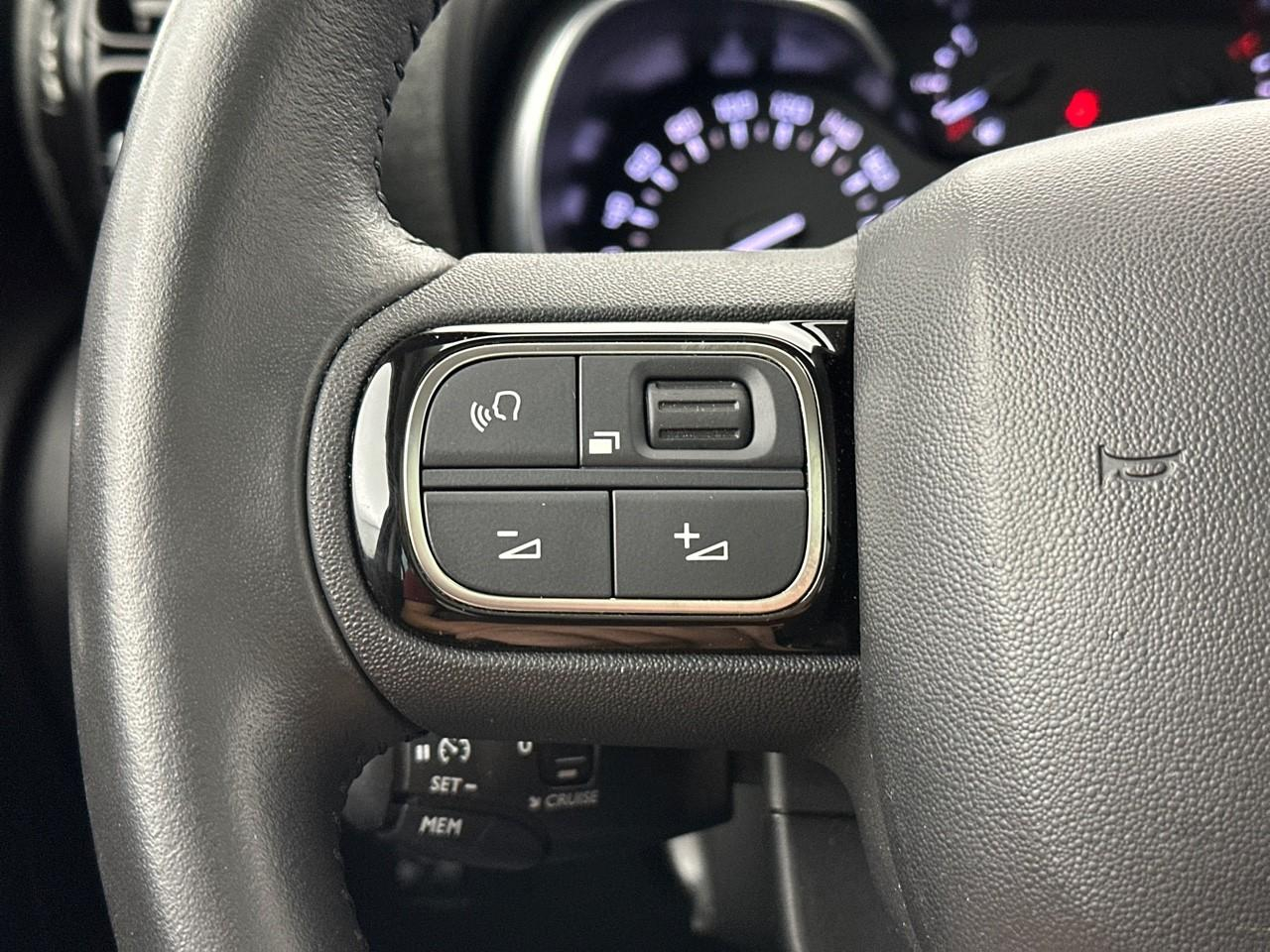 Citroën C3 Aircross puretech 110 s&s bvm6 shine pack — photo 21