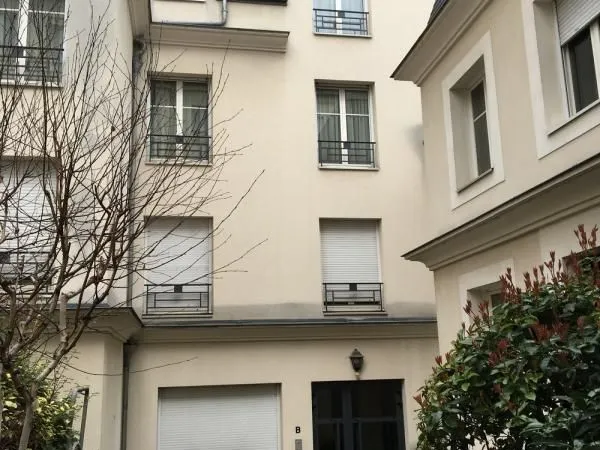 Studio 1 pièce 29 m²
