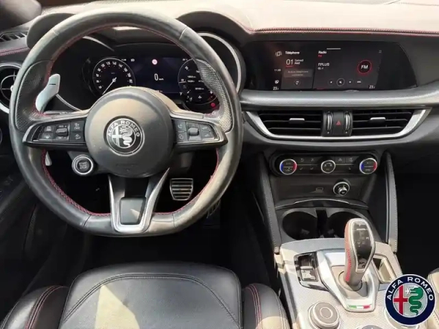 Alfa Romeo Stelvio 2.2 diesel 210ch competizione q4 at8 — photo 14
