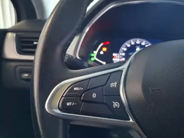Renault Captur blue dci 95 — photo 29