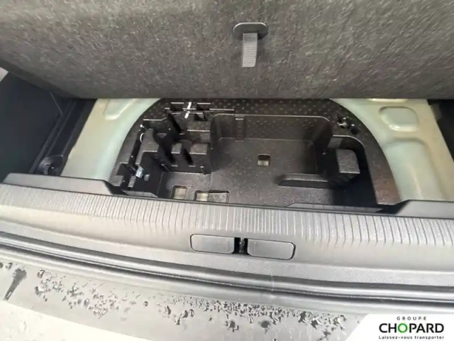 Peugeot 2008 electrique 54 kwh 156 ch — photo 24