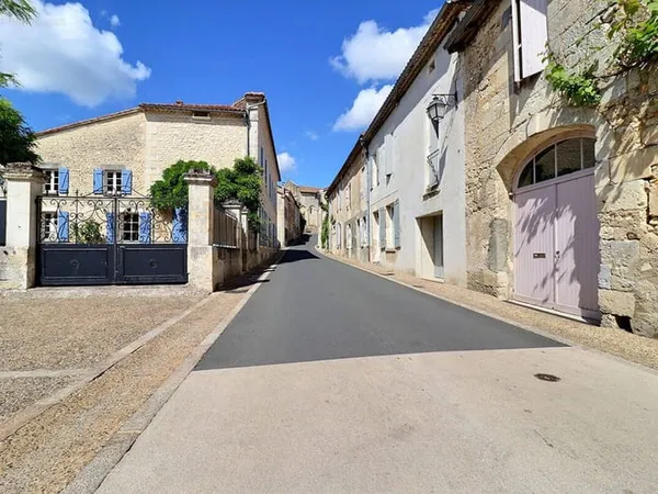 Maison de village à Saint-Privat-en-Périgord
