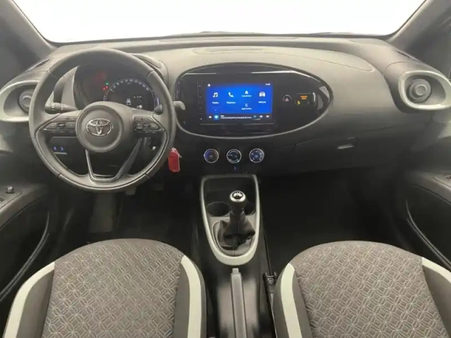 Toyota Aygo 1.0 vvt-i 72 design — photo 11
