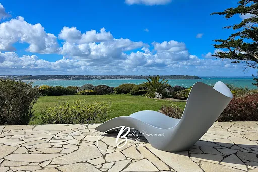 Maison 8 pièces 214 m²