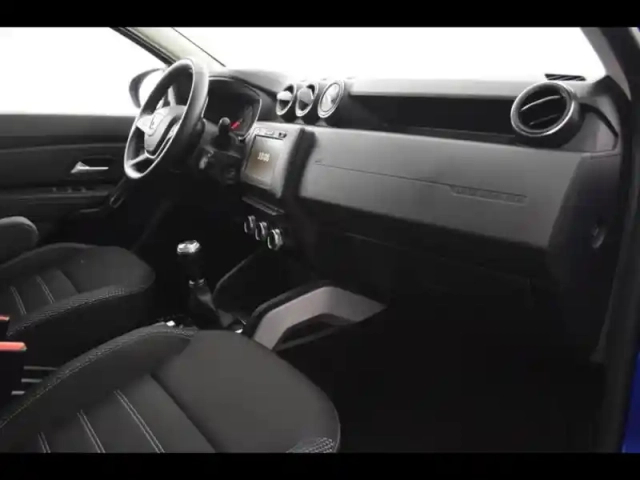 Dacia Duster 1.5 blue dci 115ch prestige 4x2 — photo 11