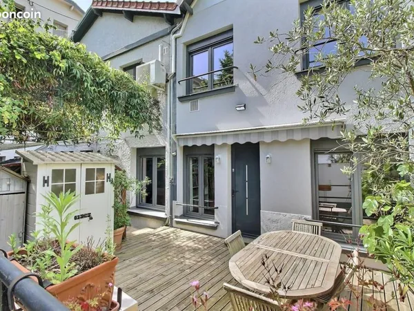 Maison 7 pièces 135 m²