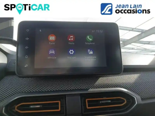 Dacia Sandero tce 90 - 22 — photo 15
