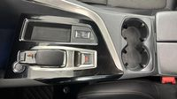 Peugeot 3008 HYBRID 225ch GT e-EAT8 — photo 24