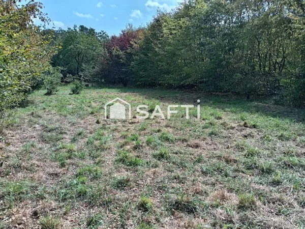 rare terrain de loisir avec puit proche les Grivelles