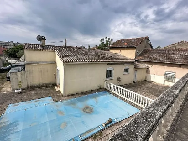 Maison 6 pièces 290 m²