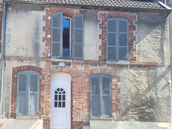 Romilly/s/seine - maison de ville mitoyenne de 116 m²