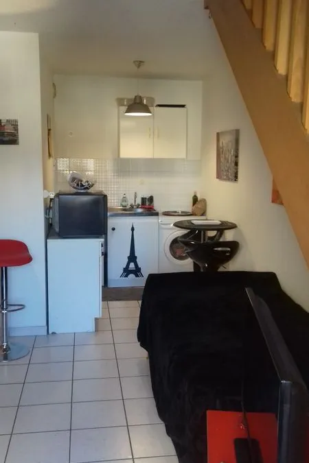 Photo 1