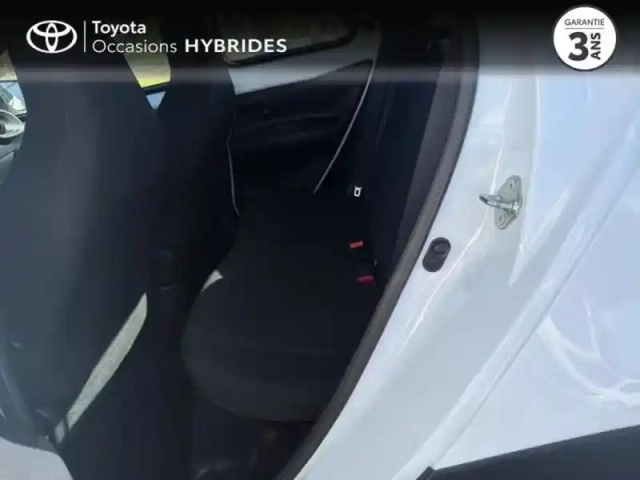 Toyota Aygo X 1.0 vvt-i 72ch dynamic my24 — photo 12