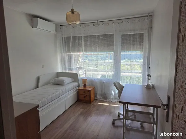Chambre colocation Annecy-Seynod