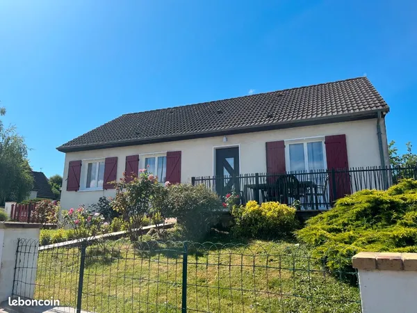 Maison familiale 3 chambres avec jardin