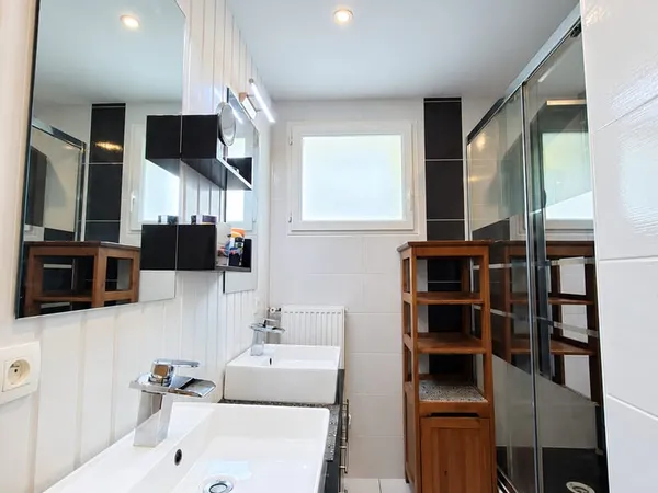 Appartement 4 pièces 76 m²