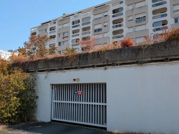 Loue place parking cholet 40e