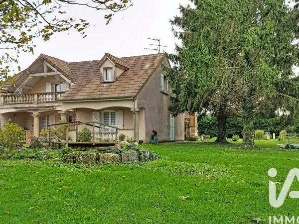 Maison 9 pièces 244 m²