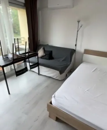 Location Studios Meublé