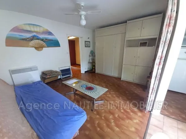Studio 1 pièce 24 m²