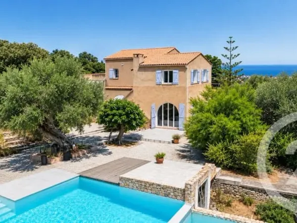 Maison 6 pièces 177 m²