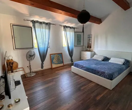 Chambre de 23m2 à louer sur Six-Fours-les-Plages
