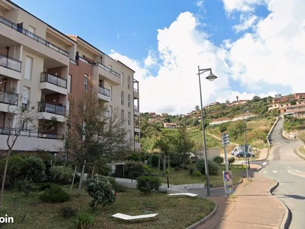 Loue F3 neuf CV Propriano