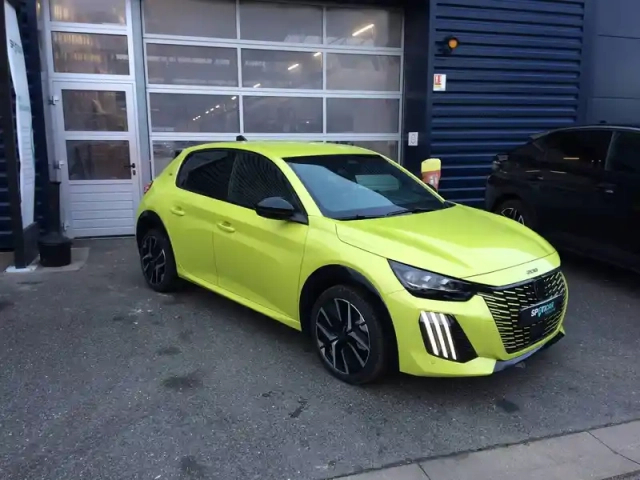 Peugeot 208 hybrid 145 e-dcs6 — photo 29