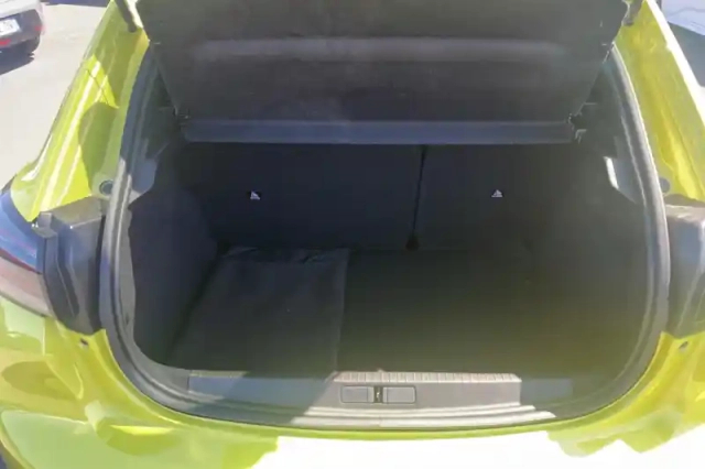 Peugeot 208 electrique 50 kwh 136ch — photo 9