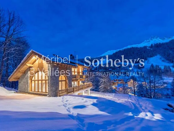 Chalet 10 pièces 250 m²