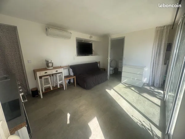 Loue studio la garde