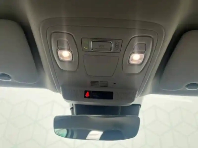 Renault Megane mégane iv estate e-tech plug-in hybride 160 — photo 16
