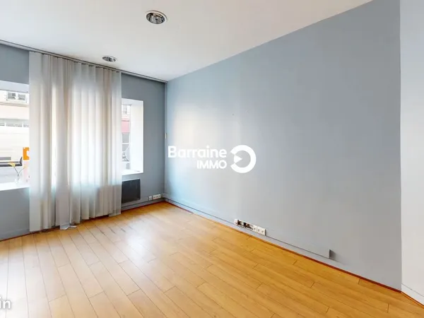 Local 62 m² BREST