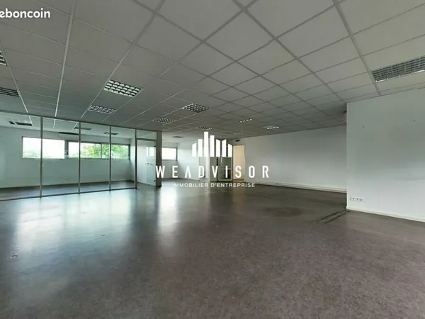 Bureaux 145 m² ARTIGUES-PRÈS-BORDEAUX
