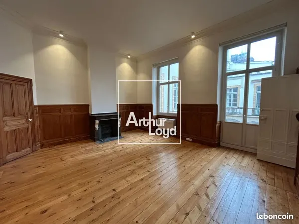 Bureaux 644 m²